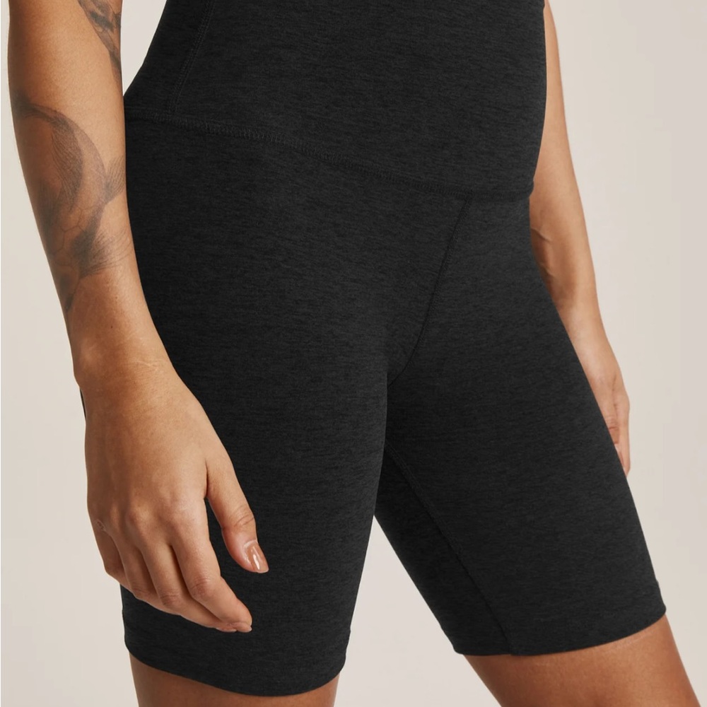 Beyond Yoga spacedye bicycle short size XS